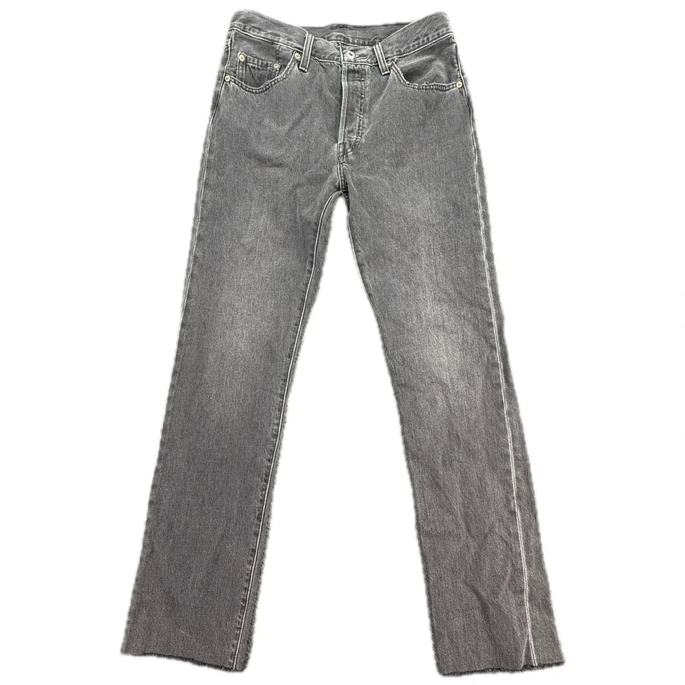 Levi's 501 Original Fit Jeans Mens 29x32 Faded Black Grey Raw Hem 12501-0398